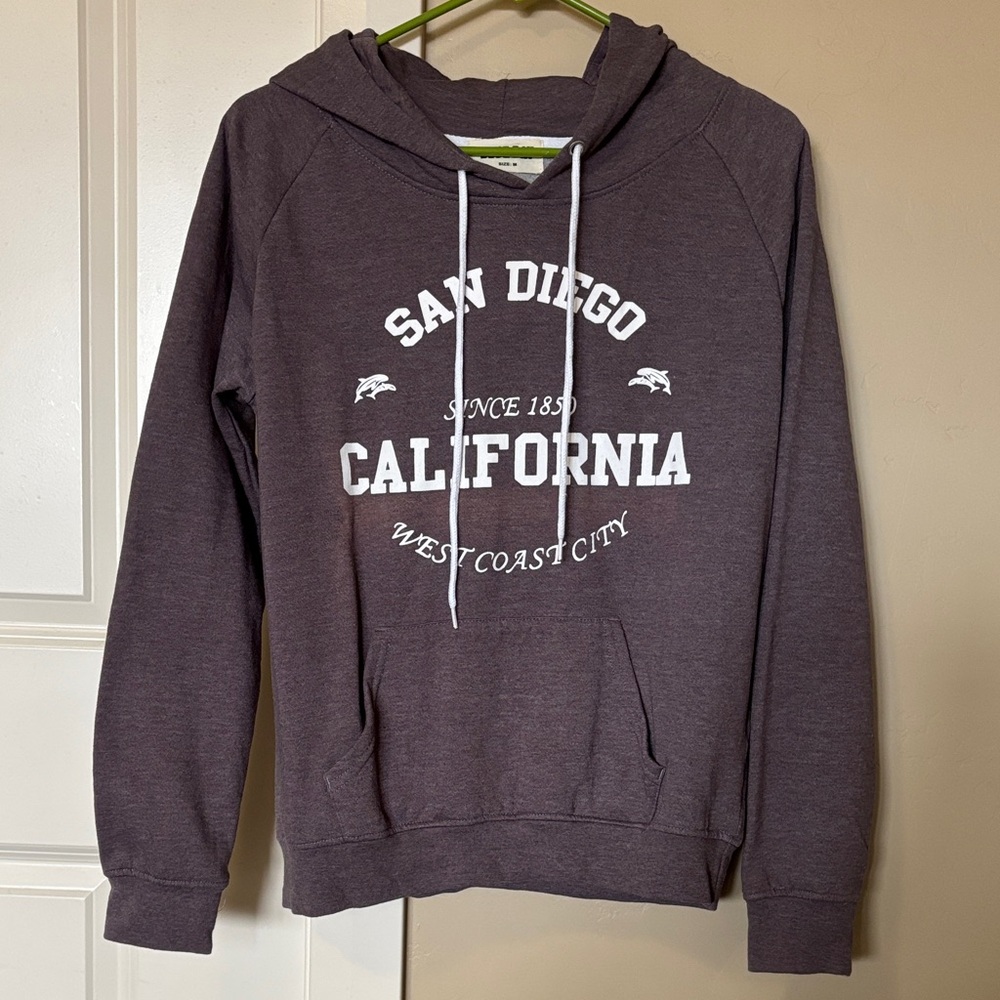 West Coast City Graphic Hoodie - Dark Purple